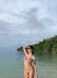 Roxanne - Transsexual escort in Davao Photo 14 of 20