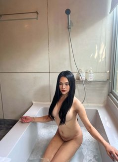 Roxanne is in the town🫶 - Transsexual escort in Bangkok Photo 9 of 21