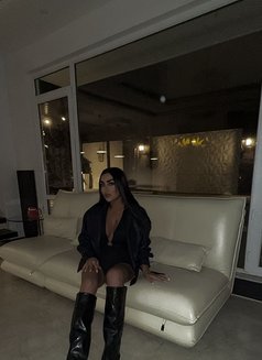 ROXANNE SUPER HOT VIP MODEL - puta in Muscat Photo 3 of 6