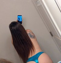 Roxy - puta in Vancouver