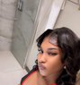 Roxy - escort in İstanbul Photo 1 of 5