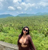 Roxylicious - escort in Cebu City