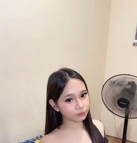 Roxyy - Transsexual escort in Manila