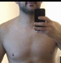 Roy Daher - Acompañantes masculino in Beirut