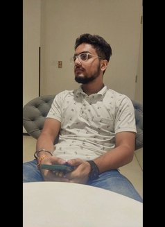 Roy - Male escort in Kolkata Photo 1 of 2