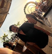 Pronoy - masseur in Kolkata