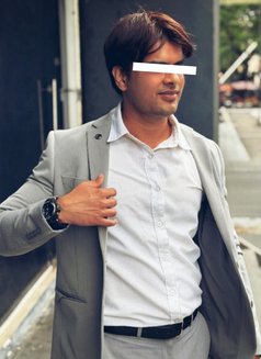 Roy - Acompañantes masculino in Mumbai Photo 1 of 4