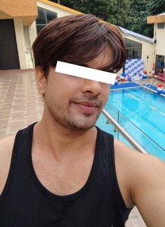 Roy - Acompañantes masculino in Mumbai Photo 2 of 4