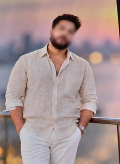 Roy - Male escort in Mumbai Photo 2 of 2