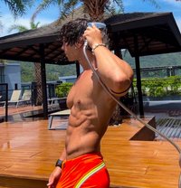 Roy - masseur in Rome