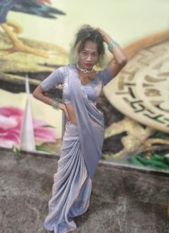 Roy Shemale - Transsexual escort in Hyderabad Photo 3 of 5