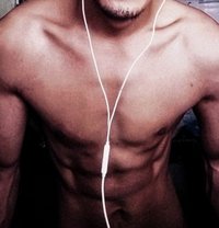 Roy66 - Male escort in Dubai