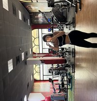 Roya - escort in Muscat