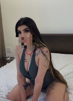 Roya new ( iranian ) - escort in Muscat Photo 2 of 6