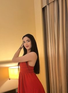 Roya - escort in Dubai Photo 13 of 15