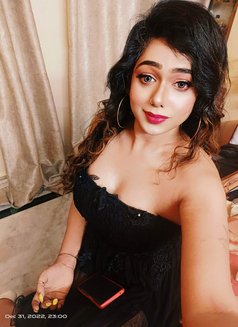 Royal Cam qn busty boobs & dick n mumbai - Transsexual escort in Mumbai Photo 10 of 10