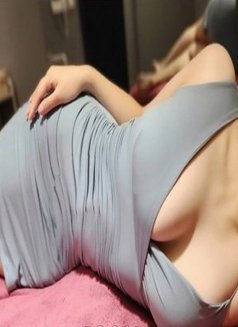 Royalescortseoul - escort agency in Seoul Photo 7 of 8