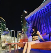 Royei New Girl in Koza - puta in Okinawa Island