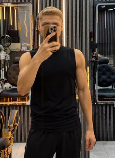 Roymassage🇹🇷 - Acompañantes masculino in Al Manama Photo 1 of 18