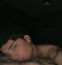 Roys - Male escort in Al Manama