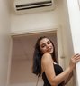 Roz - escort in Beirut Photo 1 of 4