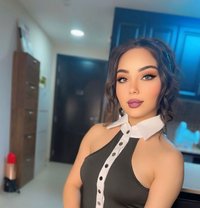 Roze - escort in Dubai
