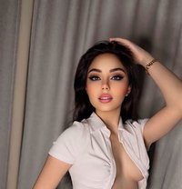 Roze - escort in Dubai