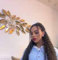 Rozena - Transsexual escort in Dammam
