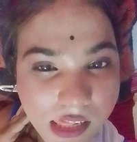 Rozisen - Transsexual escort in Indore