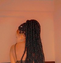 Rozy african queen - escort in Mumbai