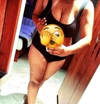 Rozy Desuza - escort in Pune