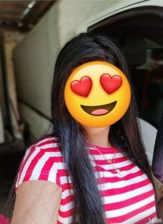 Rs25.000/ Hot pvt,escort & foreign 🇱🇰 - puta in Colombo Photo 2 of 7