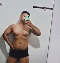 Rsd - Acompañantes masculino in Bangalore