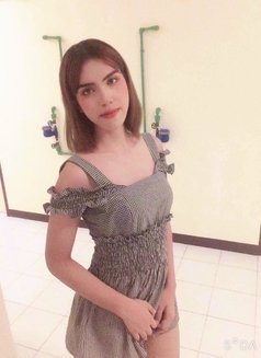 Rshita sexy Ladyboy Big Top&Bottom - Transsexual escort in Muscat Photo 17 of 19