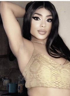 Rta - Acompañantes transexual in Beirut Photo 12 of 12