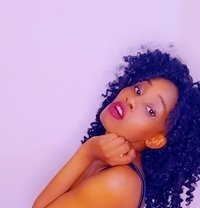 Rubbie - puta in Kiambu