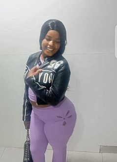 Rubby - puta in Nairobi Photo 2 of 3