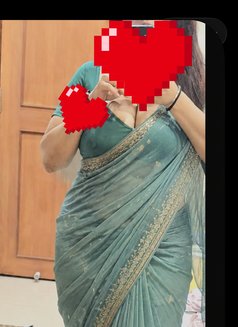 Rubeee - escort in Mumbai Photo 2 of 2