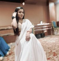 Rubhi - escort in Gurgaon