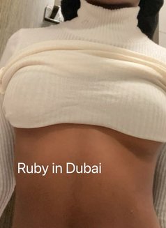 Rubi(content videos/Realmeet)squirt - puta in Dubai Photo 6 of 7