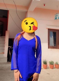 Rubi Escort South Delhi Incall Outcall - escort in New Delhi Photo 4 of 5