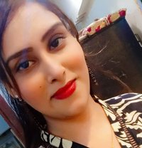 Rubi - puta in Karāchi