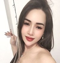 Ruby(Full Service) - puta in Abu Dhabi Photo 1 of 4