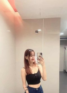 Rubi - puta in Bangkok Photo 1 of 7