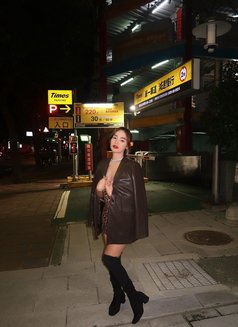 Rubie - escort in Taipei Photo 4 of 12