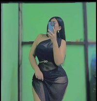 Rubina Karki - puta in Kathmandu