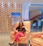 Ruby Babe - puta in Ahmedabad Photo 1 of 4