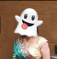 Ruby Baby Cam Queen - escort in Noida Photo 2 of 14