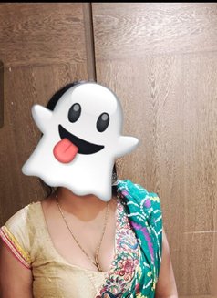 Ruby Baby Cam Queen - escort in Noida Photo 5 of 14