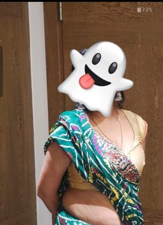 Ruby Baby Cam Queen - escort in Noida Photo 6 of 14